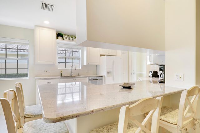 8558 SE Retreat Drive, Hobe Sound, FL 33455