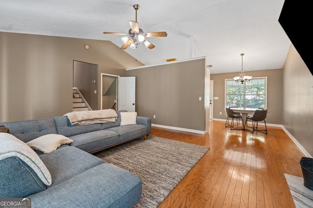 65 Lauren Overlook, Newnan, GA 30263