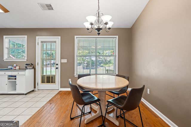65 Lauren Overlook, Newnan, GA 30263