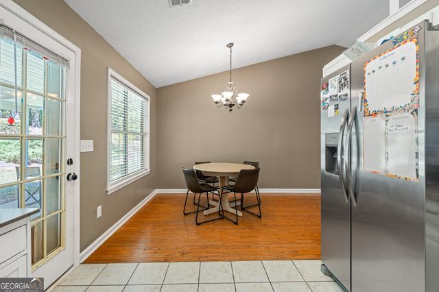 65 Lauren Overlook, Newnan, GA 30263