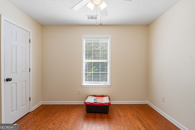 65 Lauren Overlook, Newnan, GA 30263