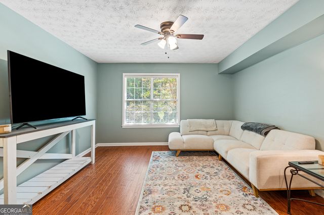 65 Lauren Overlook, Newnan, GA 30263