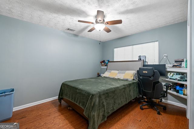 65 Lauren Overlook, Newnan, GA 30263