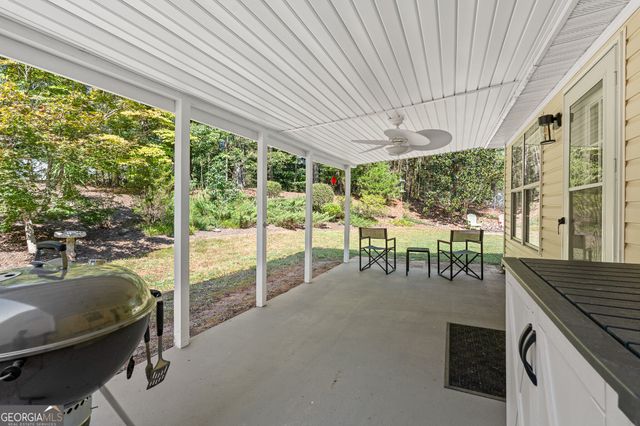 65 Lauren Overlook, Newnan, GA 30263