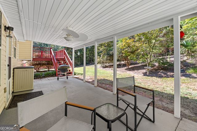 65 Lauren Overlook, Newnan, GA 30263