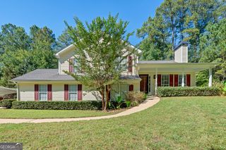 65 Lauren Overlook, Newnan, GA 30263