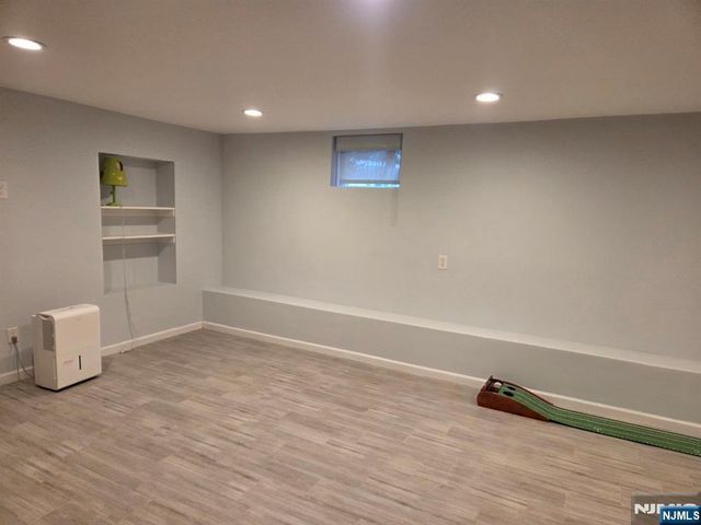 55 Tenafly Road, Tenafly, NJ 07670