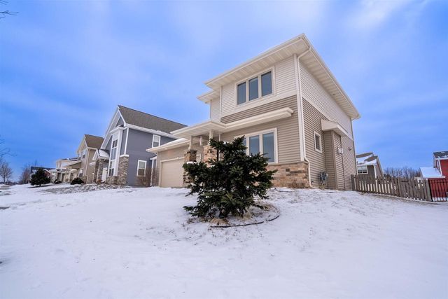 9913 Autumn Breeze Road, Middleton, WI 53562