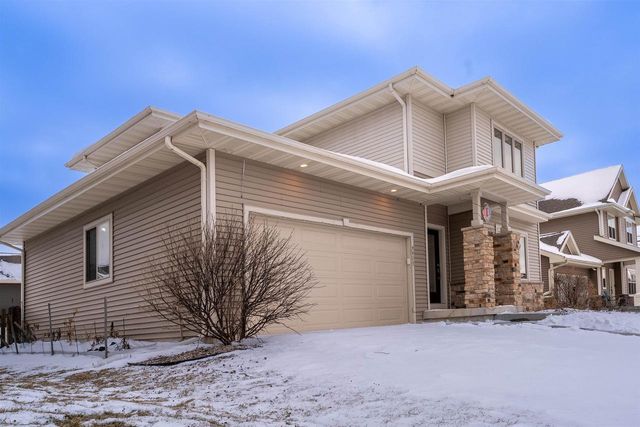 9913 Autumn Breeze Road, Middleton, WI 53562