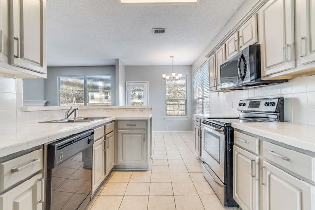 8312 Orleans Lane, Fort Worth, TX 76123