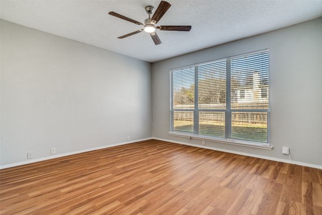 8312 Orleans Lane, Fort Worth, TX 76123