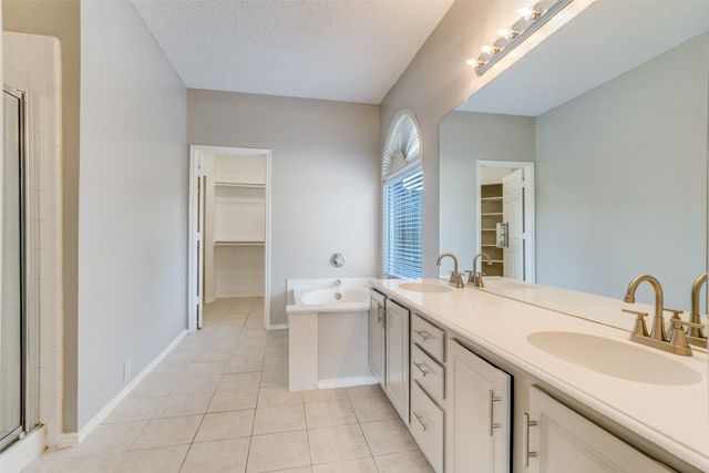 8312 Orleans Lane, Fort Worth, TX 76123