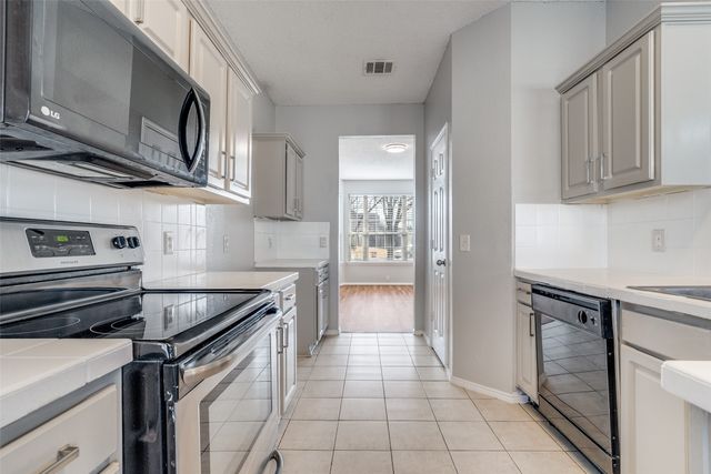 8312 Orleans Lane, Fort Worth, TX 76123