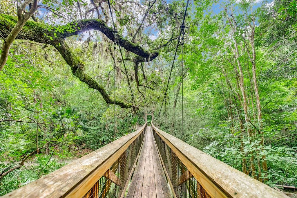 Image 59 of property listing at 1516 PROSPECT STREET, Palatka, FL 32177