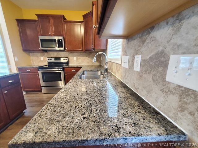 193 Wentworth Drive, Raeford, NC 28376