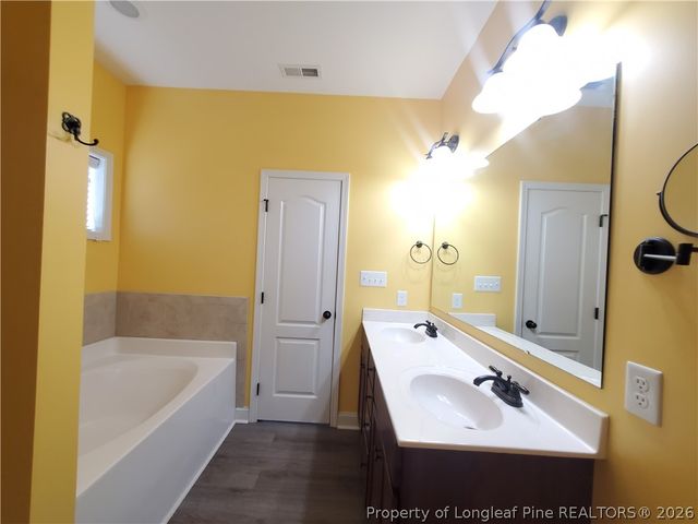 193 Wentworth Drive, Raeford, NC 28376