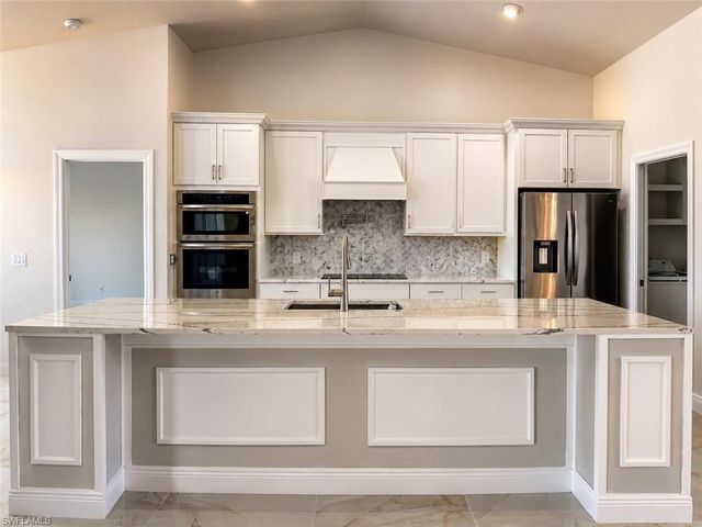 1118 SE 16th TER, Cape Coral, FL 33990