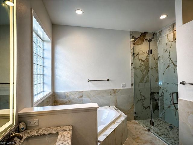 1118 SE 16th TER, Cape Coral, FL 33990