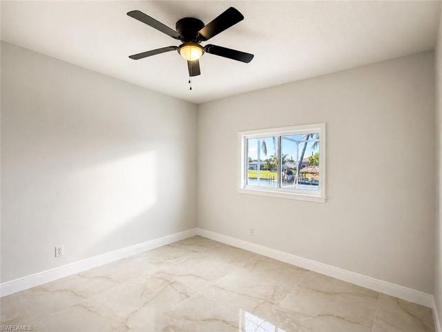 1118 SE 16th TER, Cape Coral, FL 33990