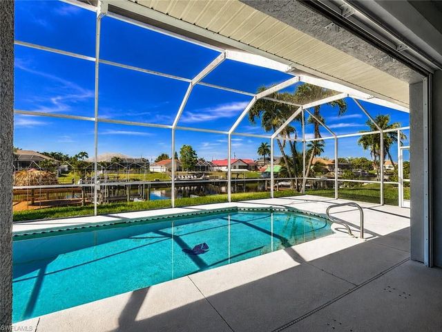 1118 SE 16th TER, Cape Coral, FL 33990
