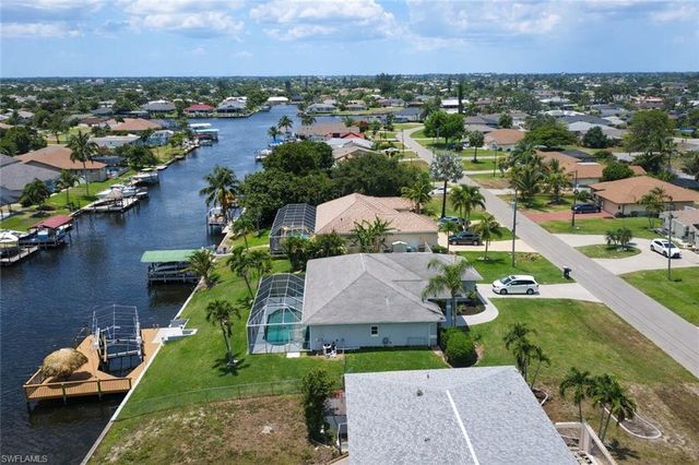 1118 SE 16th TER, Cape Coral, FL 33990