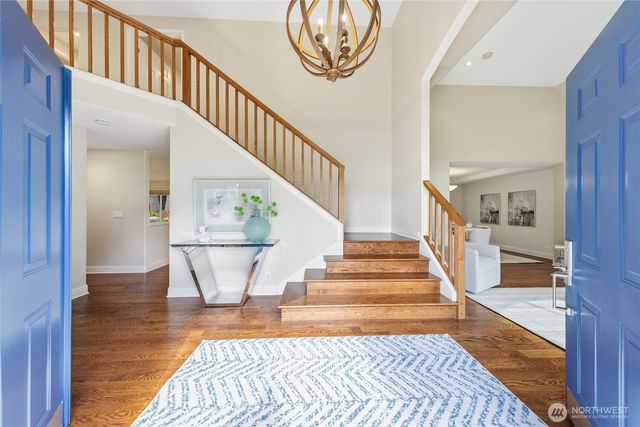 1032 84th Avenue NE, Medina, WA 98039