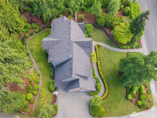 1032 84th Avenue NE, Medina, WA 98039