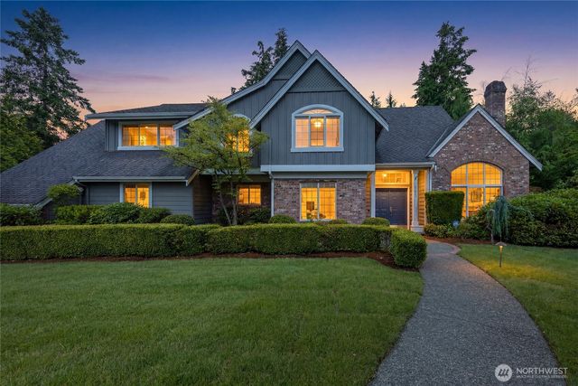 1032 84th Avenue NE, Medina, WA 98039