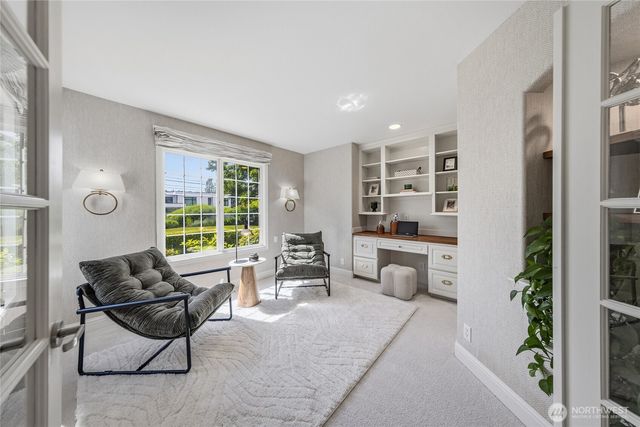 1032 84th Avenue NE, Medina, WA 98039