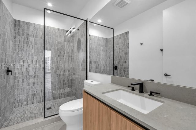 91 NW 27th Street 501, Miami, FL 33127