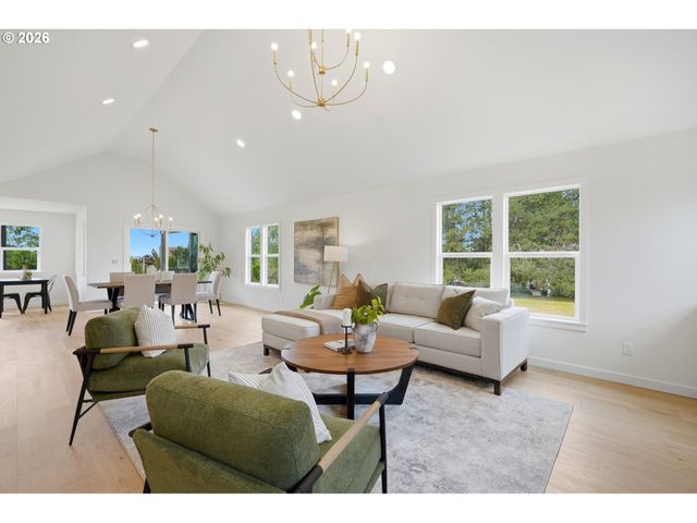 20220 Sw NANCY Ln, Beaverton, OR 97007