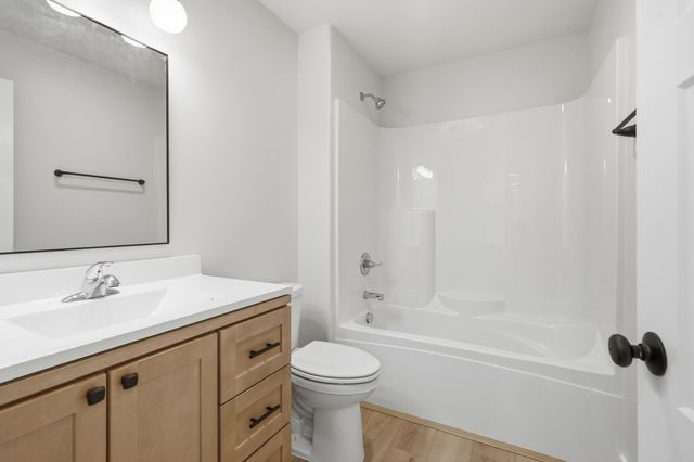 9262 W 106th Place, St. John, IN 46373