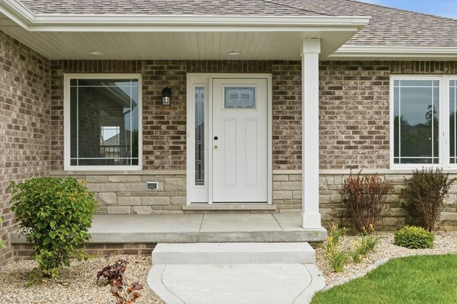 9262 W 106th Place, St. John, IN 46373