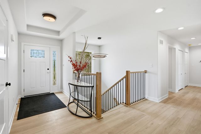 9262 W 106th Place, St. John, IN 46373