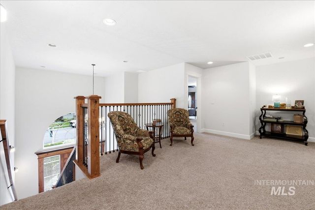 877 W Headwaters Dr., Eagle, ID 83616