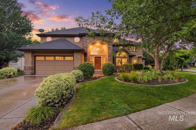 877 W Headwaters Dr., Eagle, ID 83616