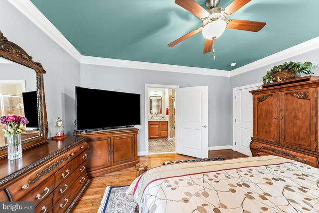 61 VIRGINIA DR, Atco, NJ 08004