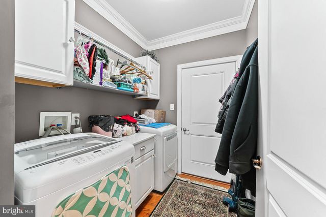 61 VIRGINIA DR, Atco, NJ 08004