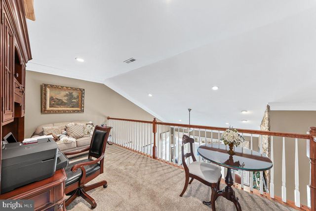 61 VIRGINIA DR, Atco, NJ 08004