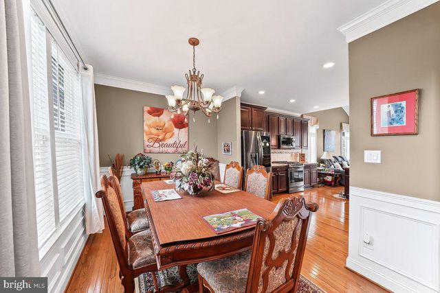 61 VIRGINIA DR, Atco, NJ 08004