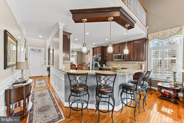 61 VIRGINIA DR, Atco, NJ 08004