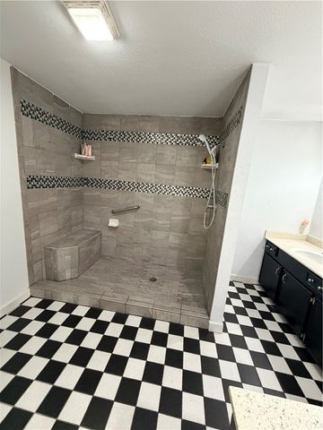 4617 Weiskopf, Corpus Christi, TX 78413