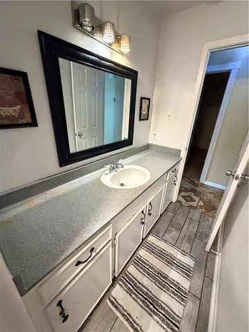 4617 Weiskopf, Corpus Christi, TX 78413