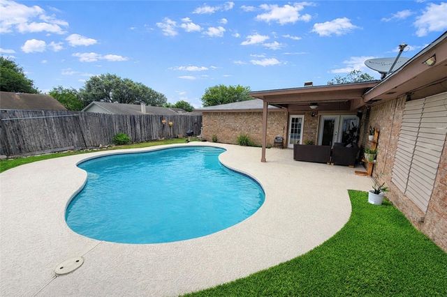 4617 Weiskopf, Corpus Christi, TX 78413