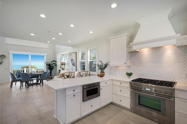 585 BUTTONWOOD BAY DRIVE, Boca Grande, FL 33921