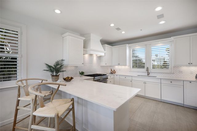 585 BUTTONWOOD BAY DRIVE, Boca Grande, FL 33921