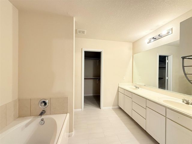 10515 Ince Lane, Houston, TX 77040