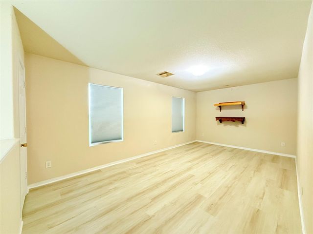 10515 Ince Lane, Houston, TX 77040