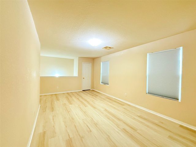 10515 Ince Lane, Houston, TX 77040