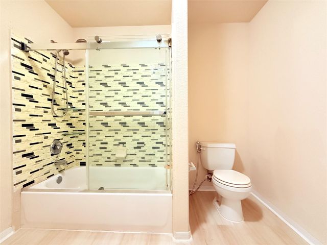 10515 Ince Lane, Houston, TX 77040